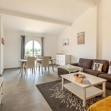 Adelaide Apartman